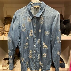 Johnny Was denim dog embroidered shirt size xl.